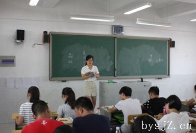 基于创新整合的角度探讨高中信息技术课程的教学策略,小学信息技术教学策略的选择和设计是什么？